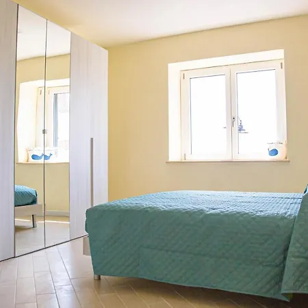 Casa Dafne, In Centro, A Due Passi Dal Mare, A/c Apartamento *