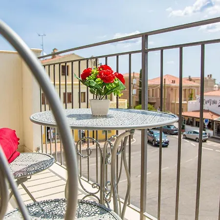 Casa Dafne, In Centro, A Due Passi Dal Mare, A/c *